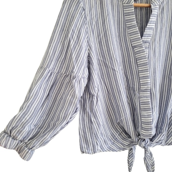 Michael Stars Kendra tie front balloon  sleeve shirt blue white small - Picture 7 of 13